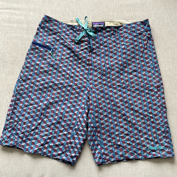 Patagonia Other - Patagonia men's Wavefarer Stretch board shorts 21” swim trunks unlined Size 35